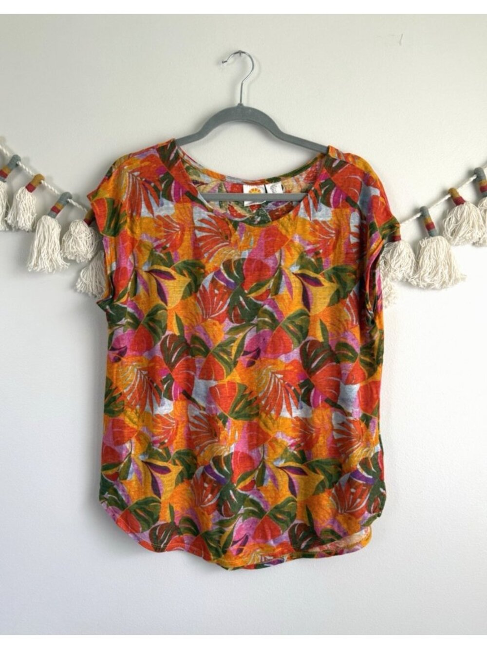 C&C California 100% Linen Tropical Floral Relaxed Top Lightweight Vacation Beach